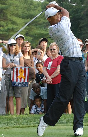 Tiger Woods 2007.jpg