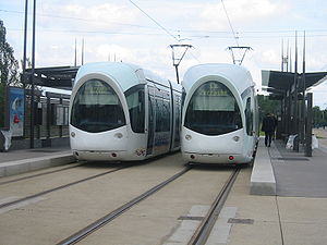 Tramway de Lyon à la station Porte des Alpes.