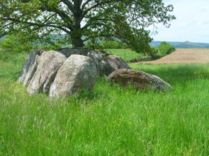 Unsac dolmen1.jpg