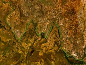 Vue satellite de la région mettant en évidence la forme en W du fleuve Niger