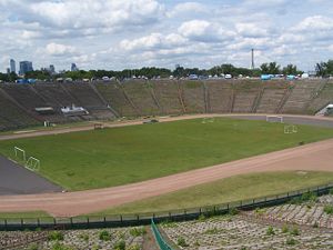 Warszawa-Stadion Dziesieciolecia-2006.jpg