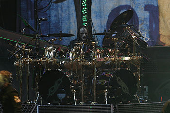Joey Jordison at Mayhem.jpg