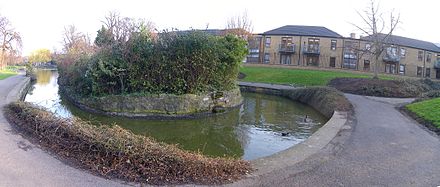 Vue de la piece d'eau des jardins de Ranelagh Gardens, à Ranelagh en Irlande
