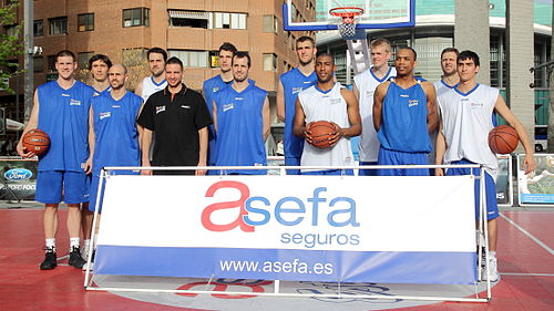 Asefa Estudiantes - Equipo ACB 2010-2011 - 20100407.jpg