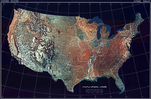 Carte topographique par imagerie satellite des 48 états contigus.