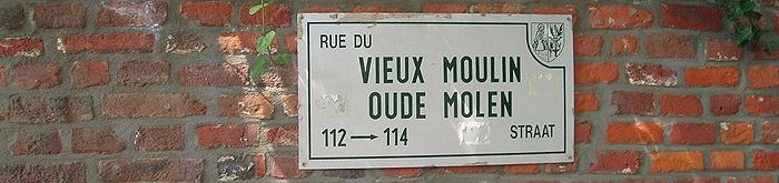 Rue du Vieux Moulin plaque.JPG