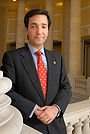 Luis Fortuño official congressional photo 3.jpg