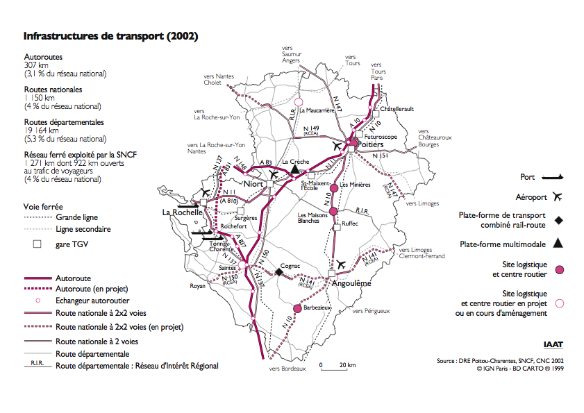 Infrastructures du Poitou-Charentes en 2002.png